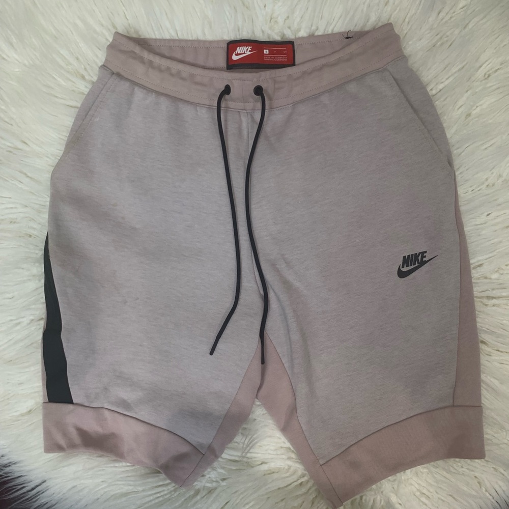 Nike Tech Shorts